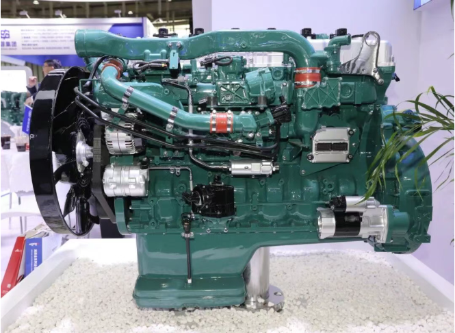Con tecnología de vanguardia y un gran número de seguidores, FAW Jiefang Power causa sensación en la exposición internacional de motores de combustión interna.