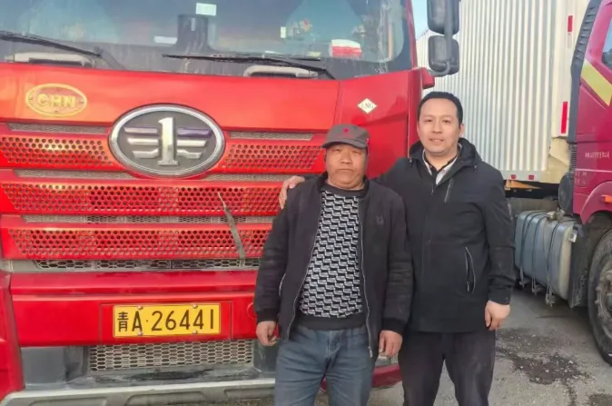 ¡A 3700 metros de altitud, 160 km de viaje! El servicio de rescate transfronterizo de FAWDE ofrece un servicio conmovedor.